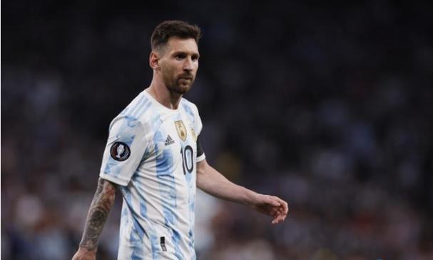 接单接到手软！“新云厂商”Nebius(NBIS.US)刚报喜营收增三倍 又官宣Meta(META.US)30亿美元合作